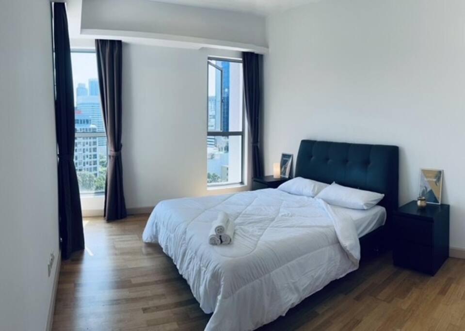 קואלה לומפור Suasana Suites Ceylon Bukit Ceylon By Coton Atelier מראה חיצוני תמונה